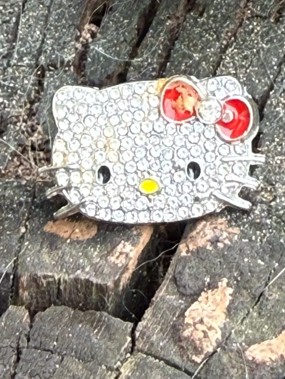 😺 Crystal Hello Kitty Adjustable Ring with Red Bow